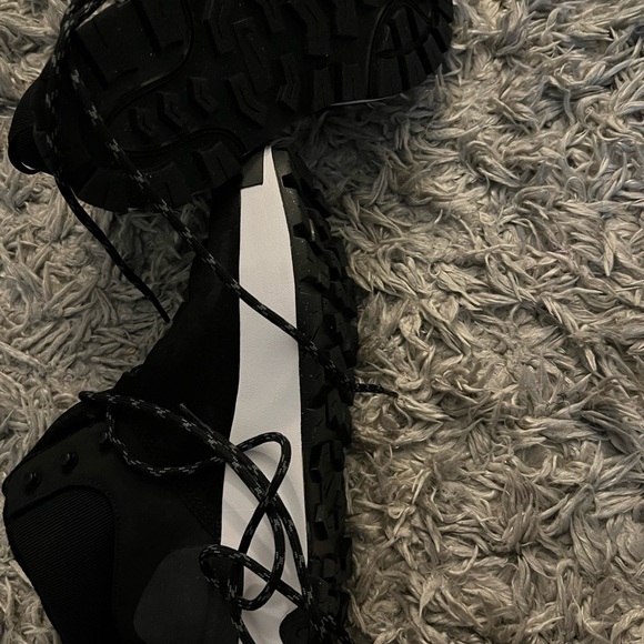 Nike City Classic boot womens new without box black/white size: 7.5 - Picture 5 of 8